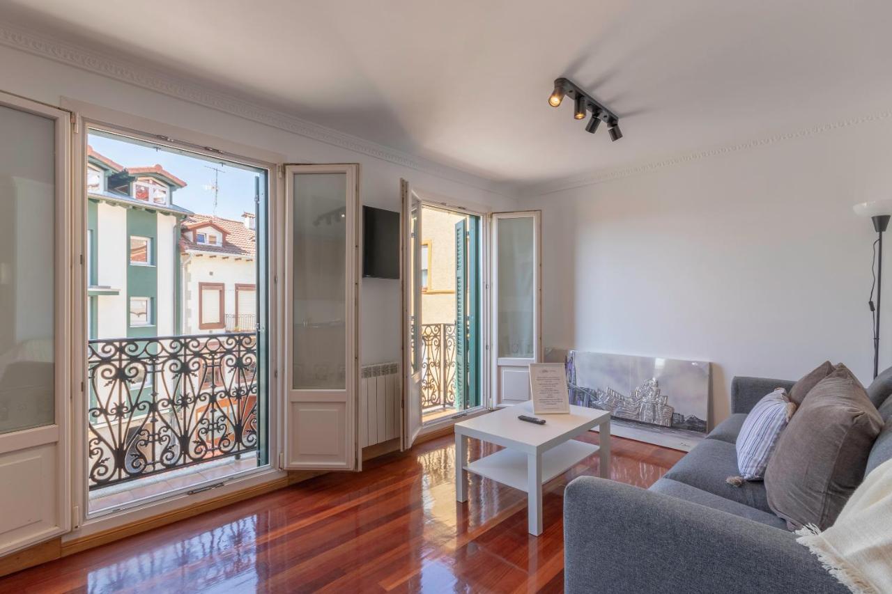 Apartment Plazuela Sta Catalina I En Con Parking By Kabia Gestion *